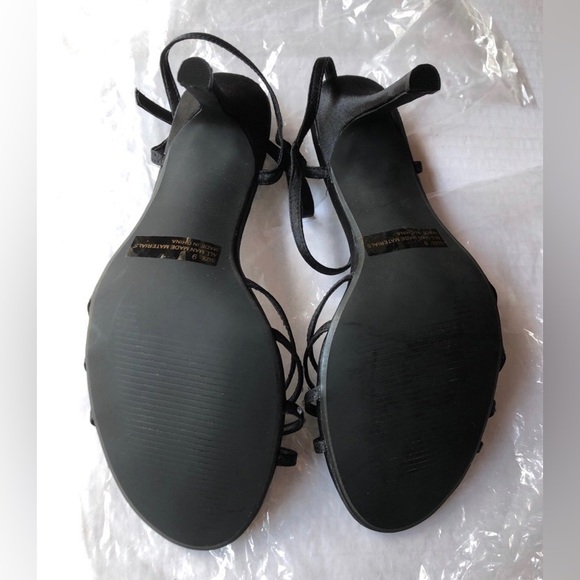 New 4” black heels women’s size 9 - Picture 4 of 6